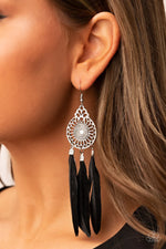 Load image into Gallery viewer, Pretty in PLUMES - Black Earrings
